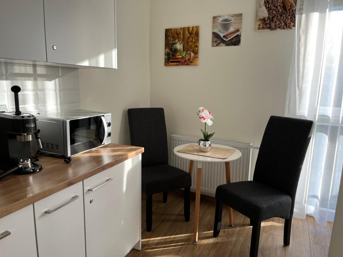 Apartamenty Kielce-Apartament Przy Lesie, Parking, F Vat Kültér fotó