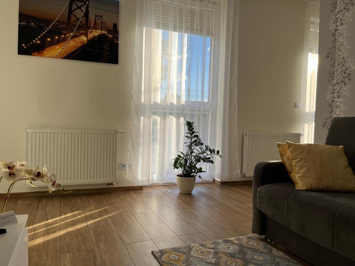 Apartamenty Kielce-Apartament Przy Lesie, Parking, F Vat Kültér fotó